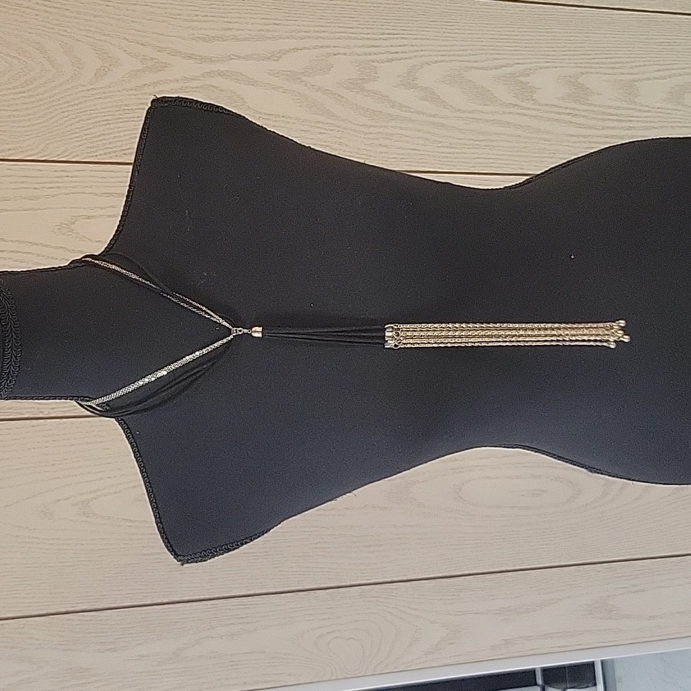 Long dangle necklace